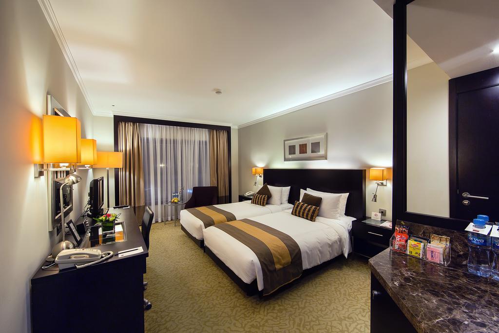 Ramada Plaza By Wyndham Dubai Deira - thumb 2