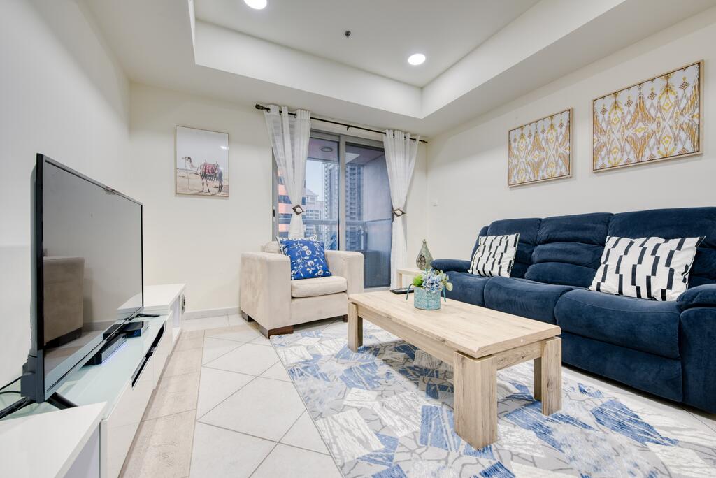 RH - 2BR, Princess Tower, Prime Marina Location - thumb 1