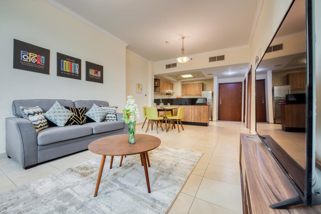 RH - Downtown 1BR Pad; Walk To Dubai Mall - thumb 2