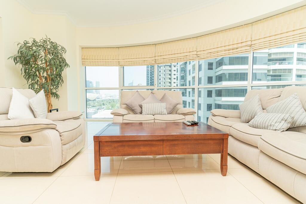 RH- Spacious 2BR, Close To Metro, JLT - thumb 0