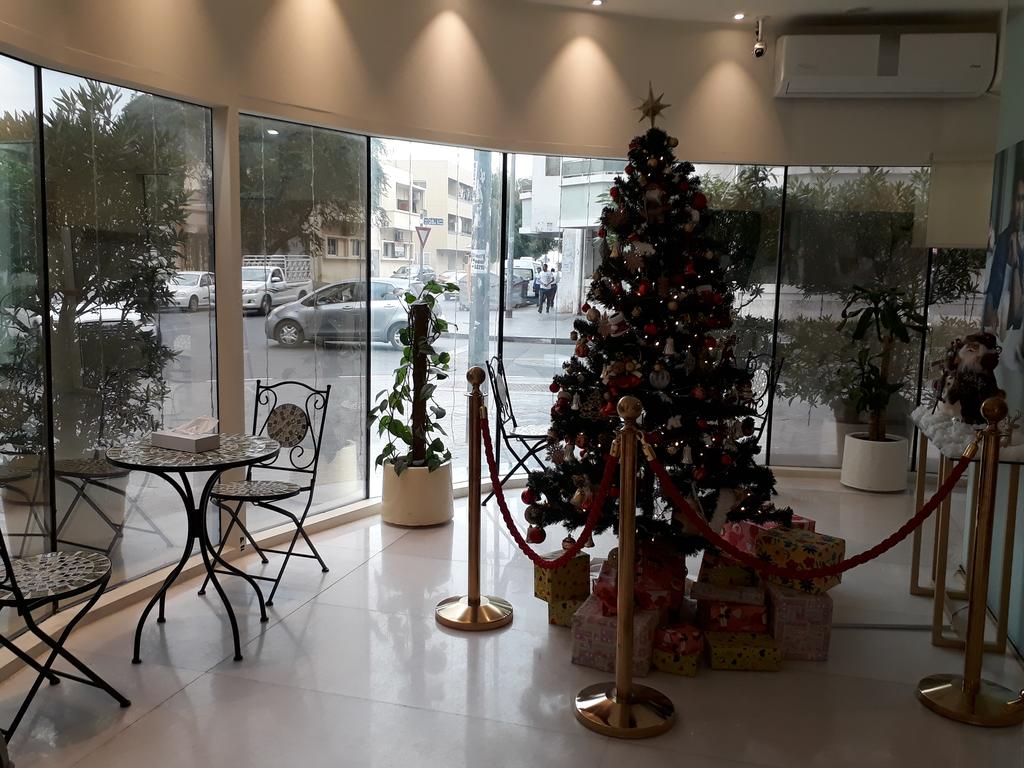 Royal Falcon Hotel - thumb 3