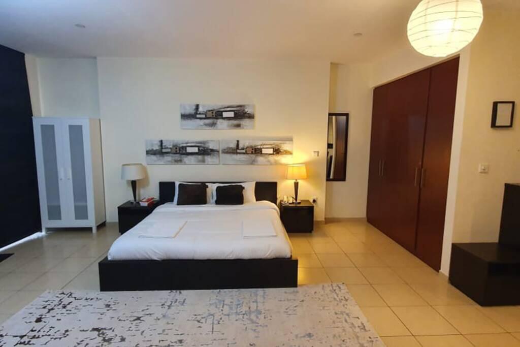 Sea View Large Studio Upgraded One In JBR - thumb 5