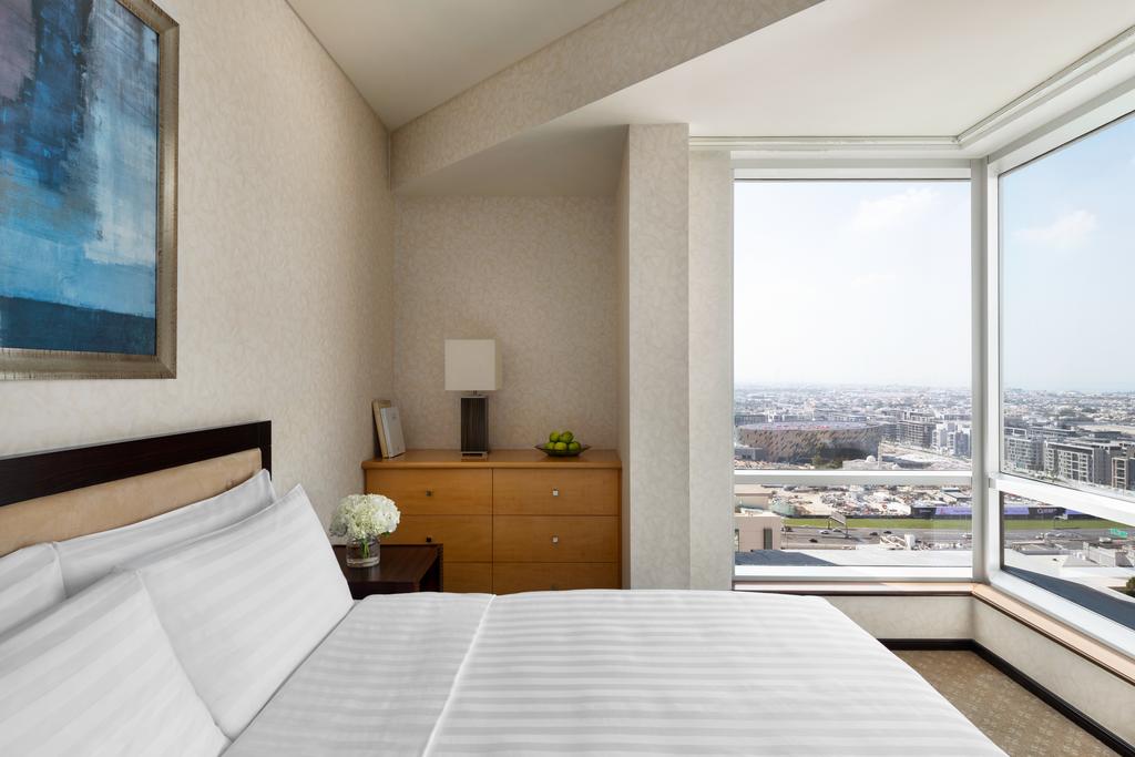 Shangri-La Apartments - thumb 7