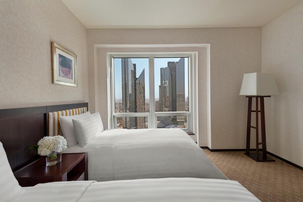 Shangri-La Apartments - thumb 6