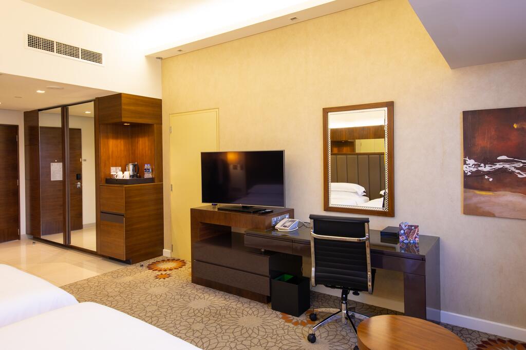 Sheraton Mall Of The Emirates Hotel, Dubai - thumb 6