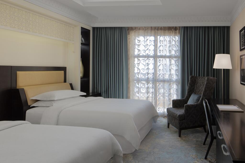 Sheraton Sharjah Beach Resort And Spa - thumb 4