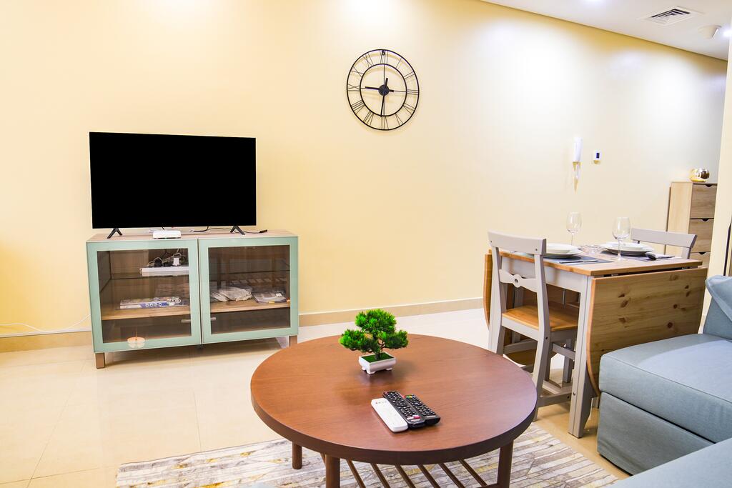 Signature Holiday Homes - Amazing Studio In Hercules Tower, Wadi Al Safa - thumb 6