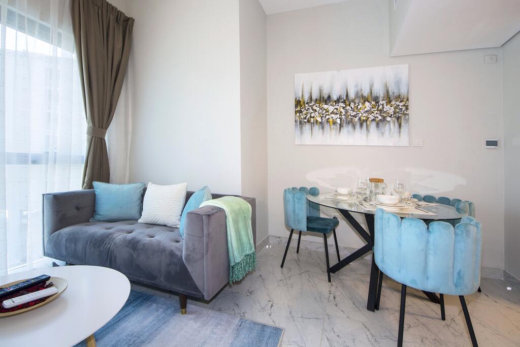 Signature Holiday Homes - Brand New Studio In MAG 520, MAG 5 Boulevard - thumb 4