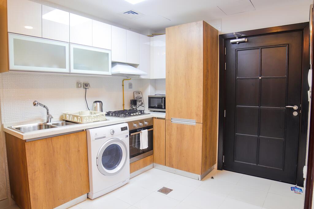 Signature Holiday Homes - Fully Furnished Studio In Glamz, Al Furjan - thumb 4