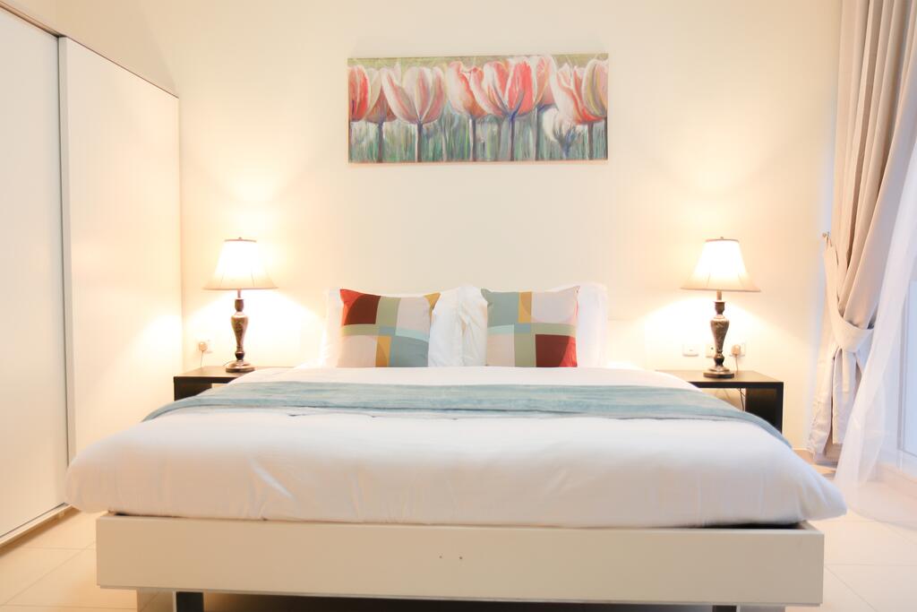 Signature Holiday Homes - Furnished 3BHK Duplex In Yacht Bay, Dubai Marina - thumb 2