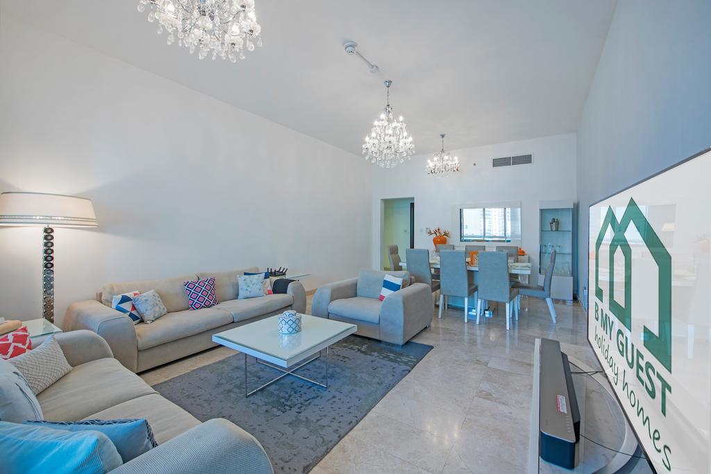 Stunning Family 3BR Apartment With Views In Marina - thumb 3