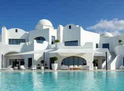 Anantara Santorini Abu Dhabi Retreat-Adults Only