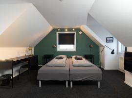 Kulukis Downtown Hostel Tourism UAE