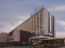 The Leela Ambience Convention Hotel Delhi Tourism UAE